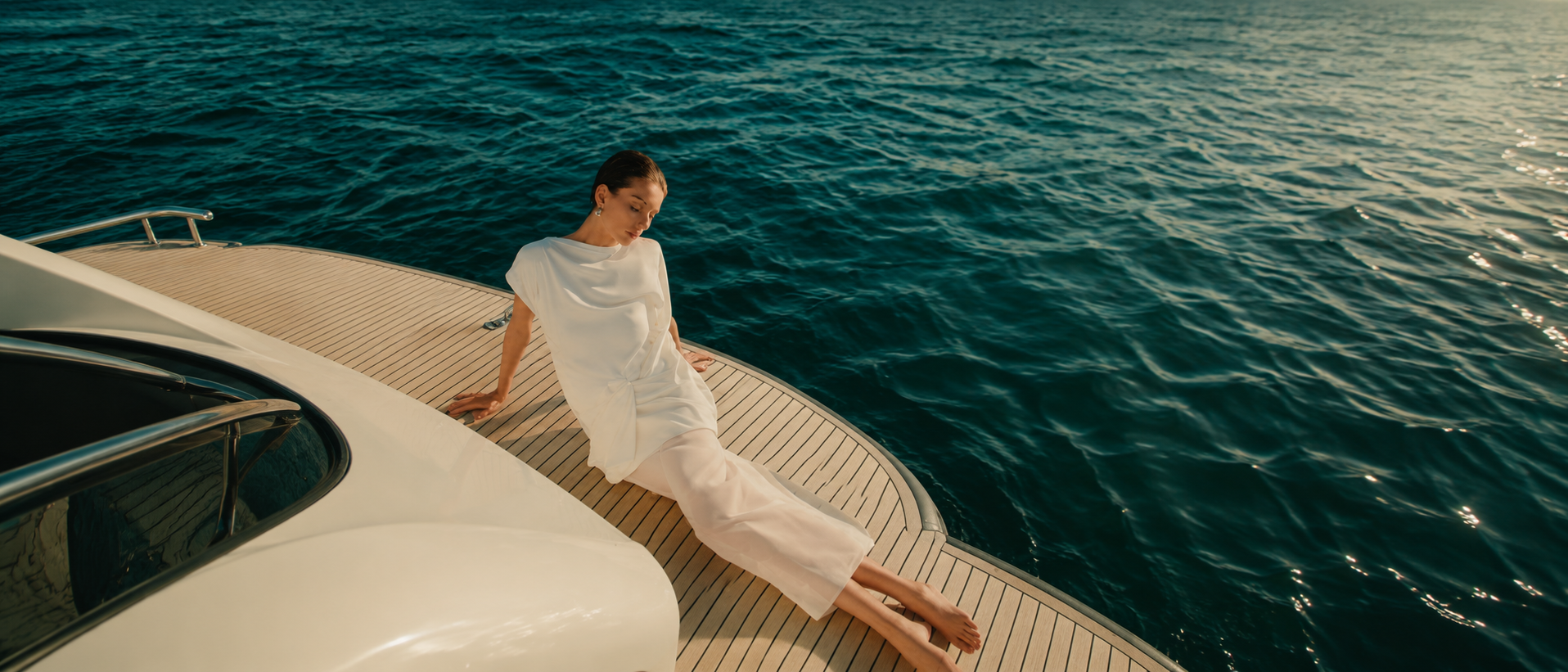 Relaxed modern womenswear in a natural setting
